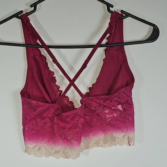 No Boundaries Fuchsia and Beige Lace‎ Bralette - Picture 2 of 3